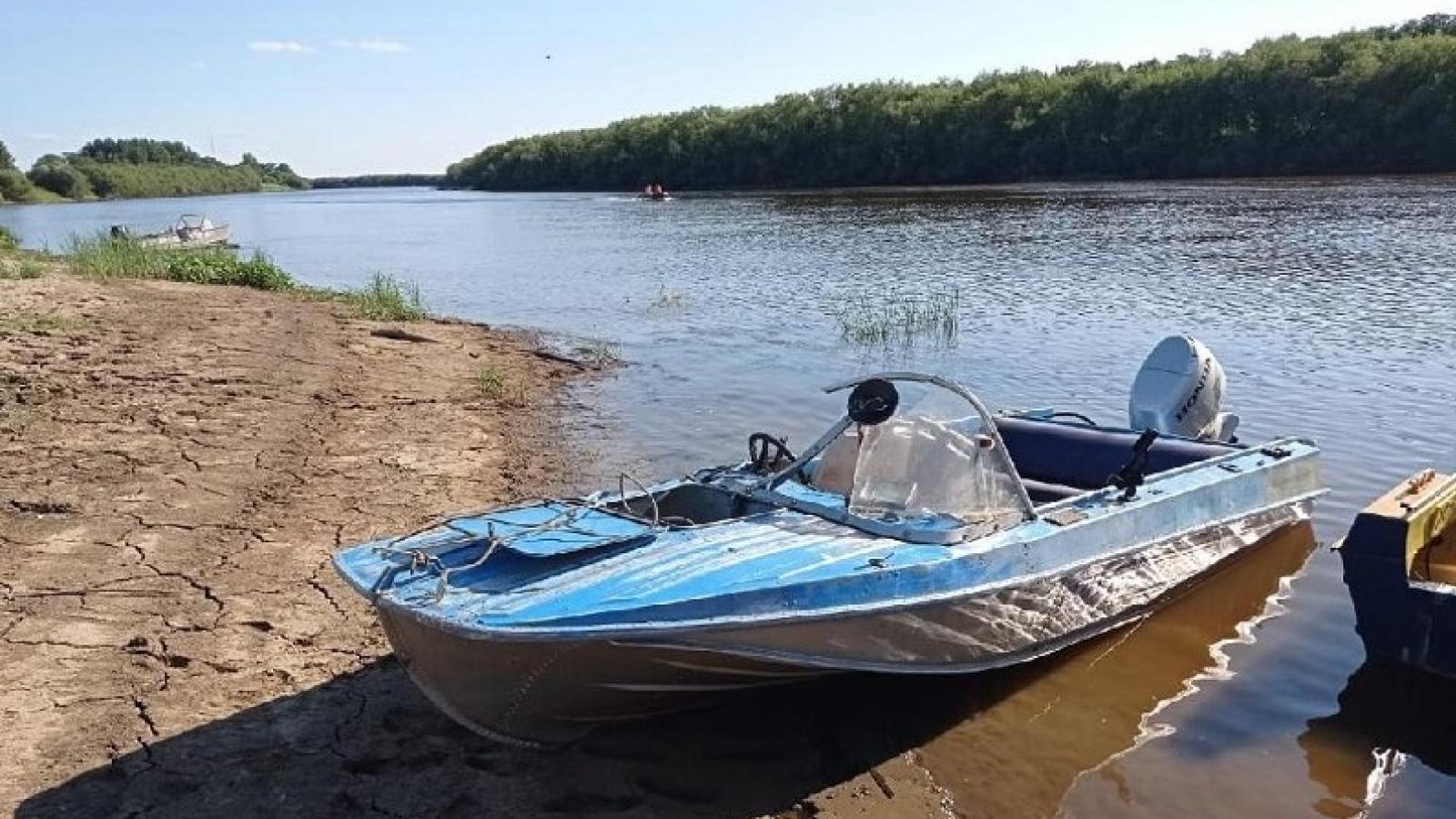 Человек пропал после столкновения катеров на реке Вологде