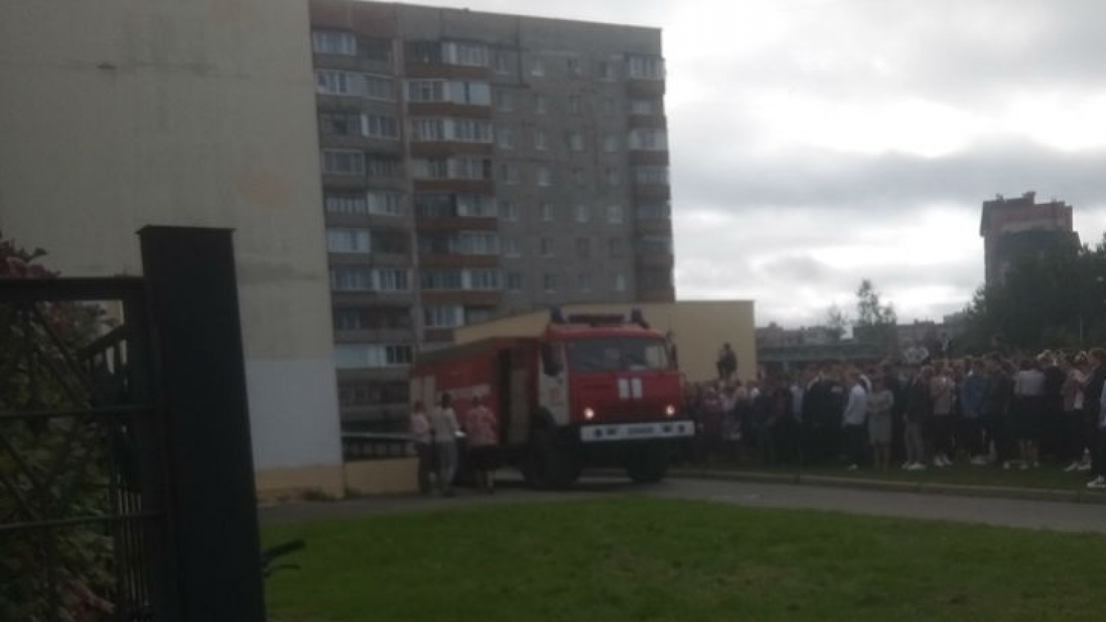 В Череповце эвакуировали учеников школы № 14