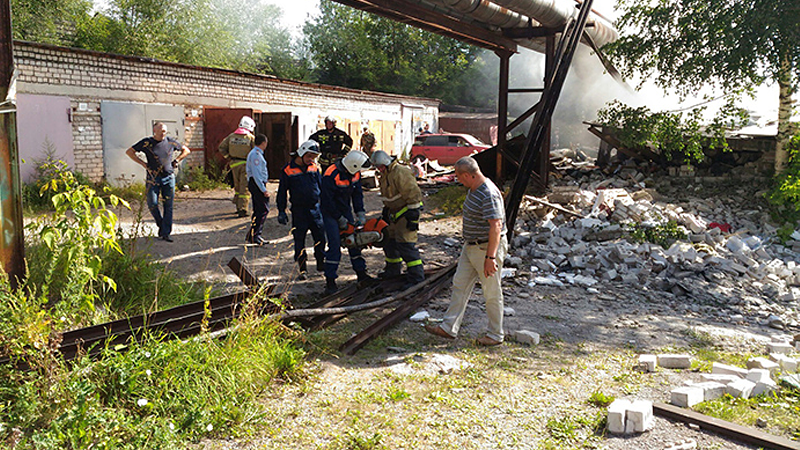 На месте взрыва в Череповце нашли тела 2-х подростков