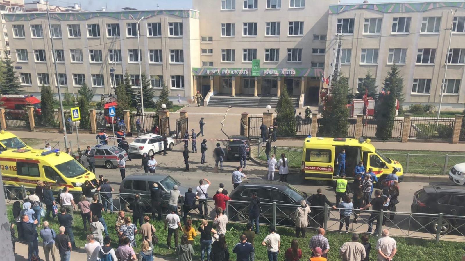 В российской школе расстреляли детей