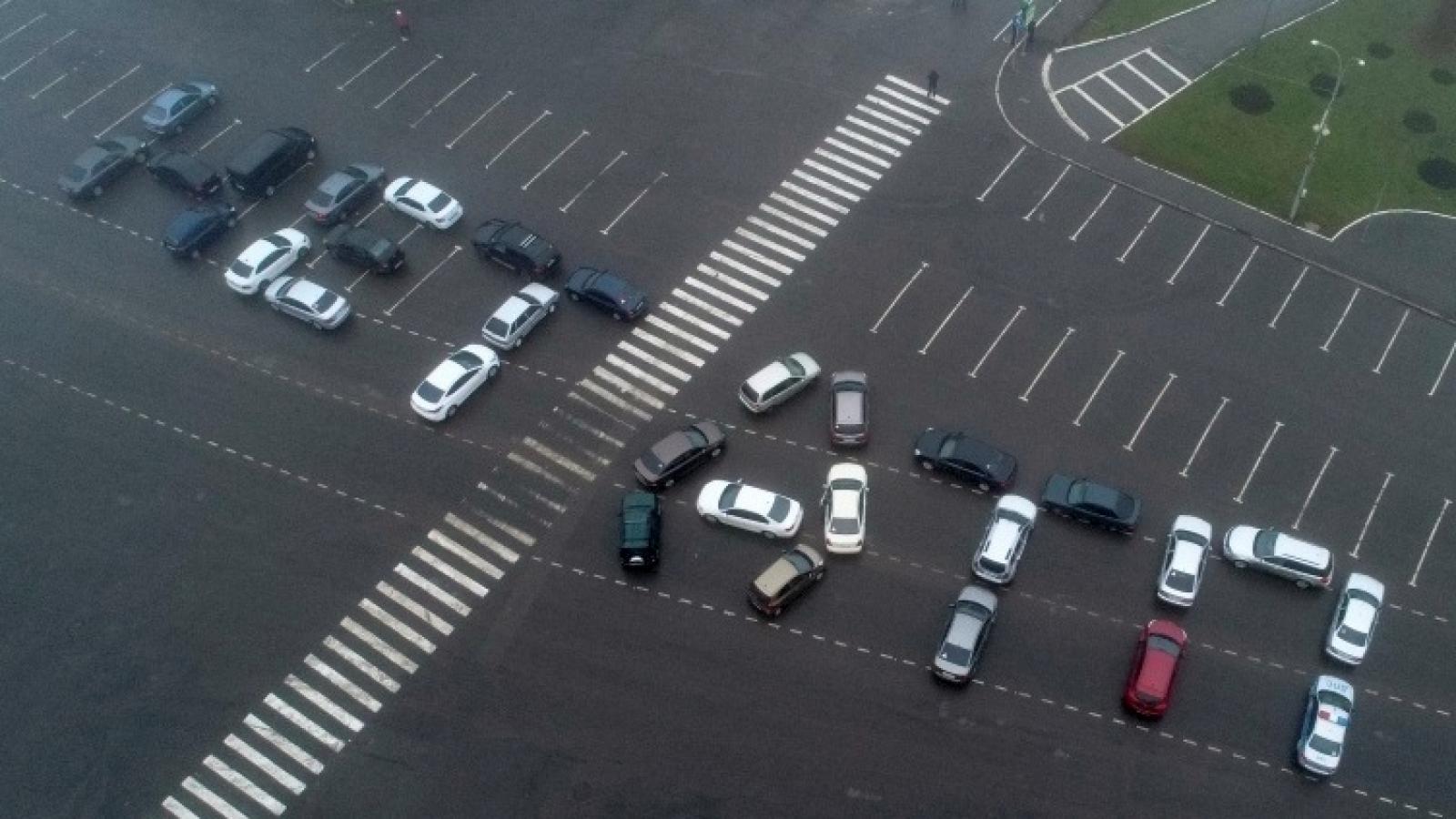 В центре Вологды автомобилисты «выложили» надпись «Нет ДТП»