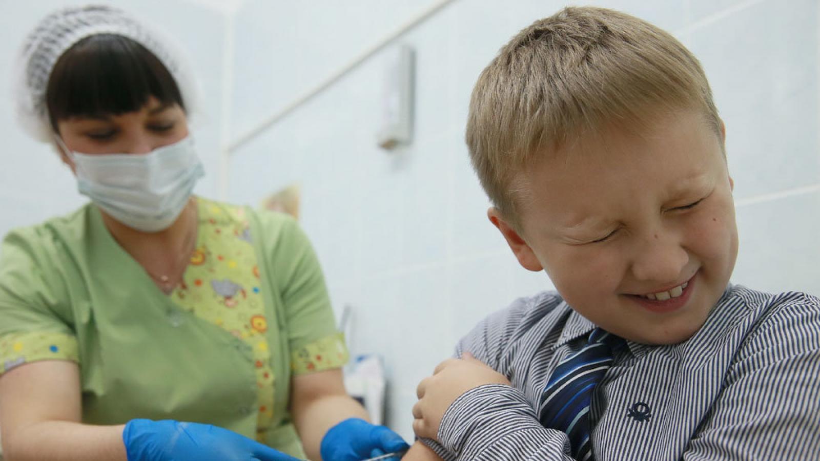 Вакцину «Спутник V» испытали на детях