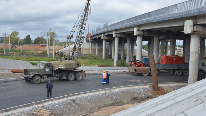 При строительстве развязки в створе Белозерского шоссе похитили более 100 миллионов рублей