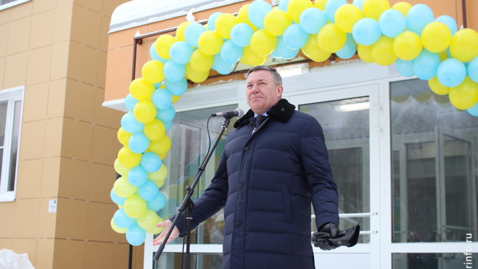 Губернатор торжественно открыл новые детские сады
