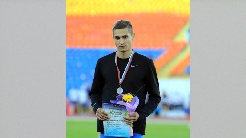 Вологжанин Данил Росляков завоевал бронзовую медаль на первенстве России по лёгкой атлетике