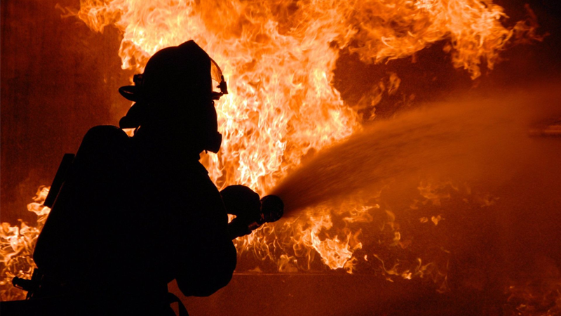 Вологодские пожарные будут получать социальную помощь с 40 лет