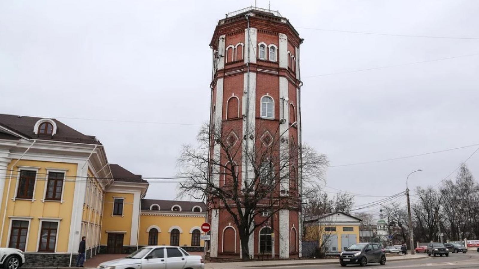 Город продал водонапорную башню