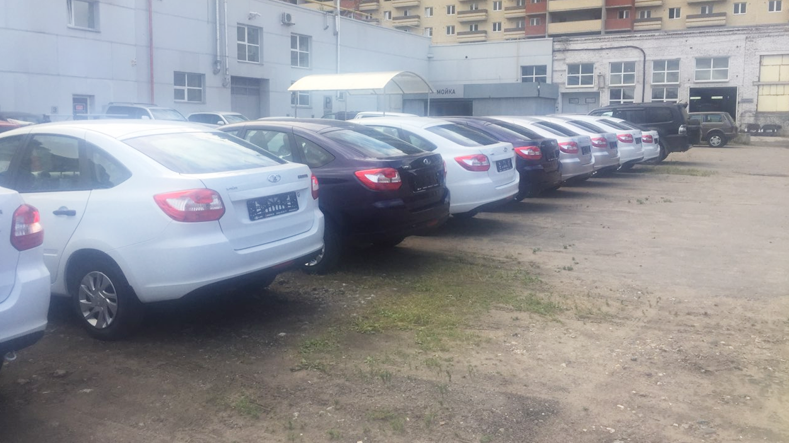 10 пострадавших на производстве вологжан получили ключи от новых автомобилей