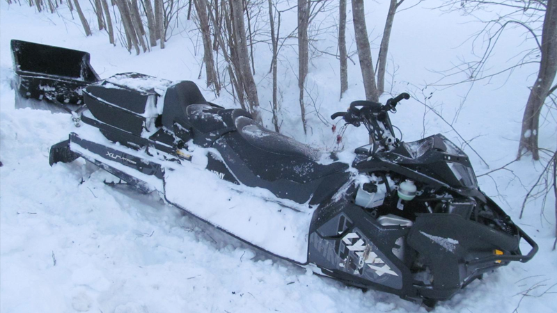 В Кирилловском районе разбился насмерть водитель снегохода