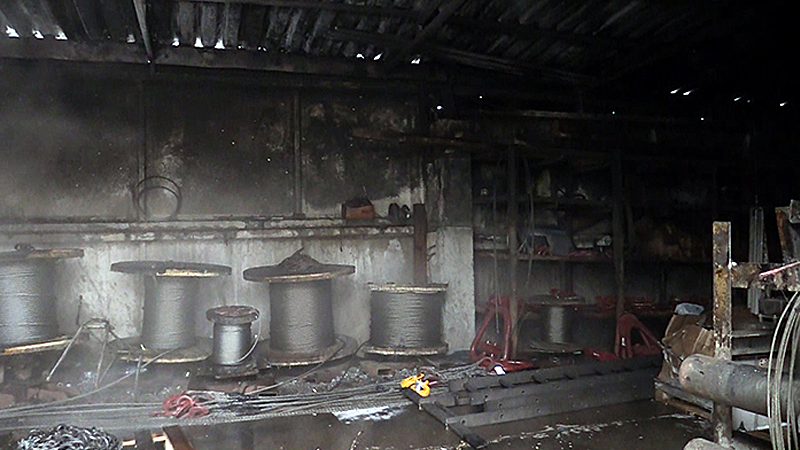 В Вологде сгорел цех по намотке металлических строп