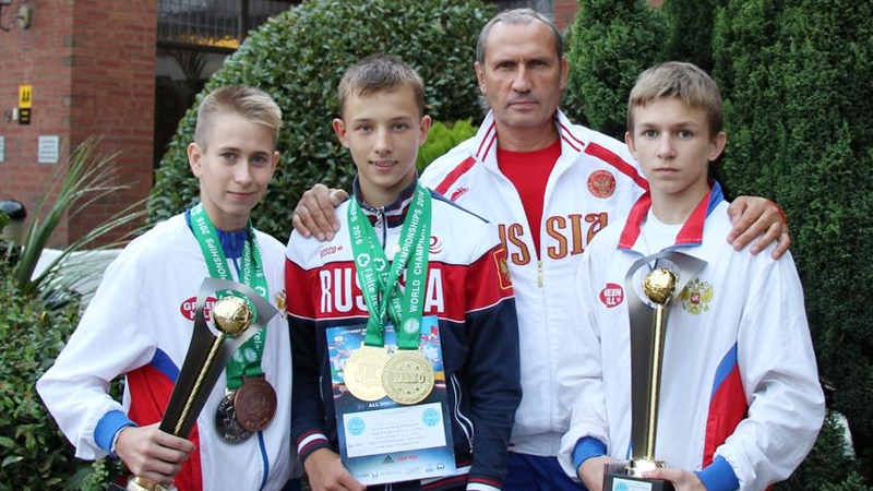 Юные кикбоксеры из Череповца выиграли золото на соревнованиях в Ирландии