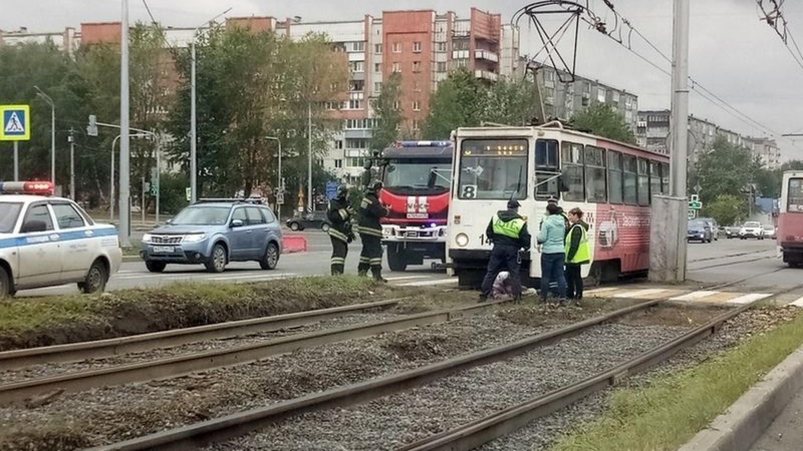 Трамвай сбил пенсионерку в Череповце