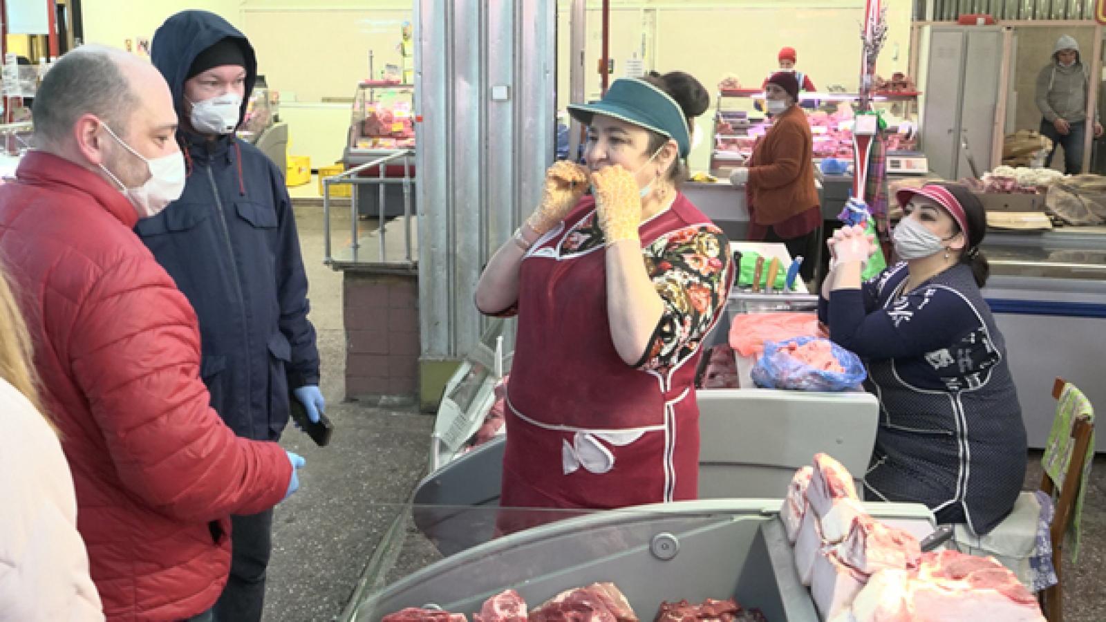 В Череповце проверили городской рынок